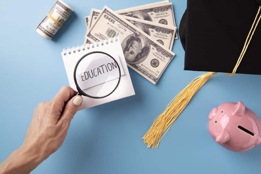 Initiatives to cancel or forgive federal student loans
